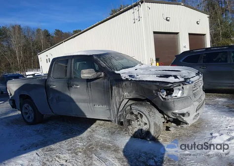 2020 Ram 1500 Big Horn 4X4 6'4 Box z USA, uszkodzony, nr VIN 1C6SRFBT8LN224219